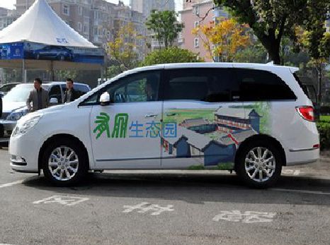 大田户外车贴喷绘如何保持效果?